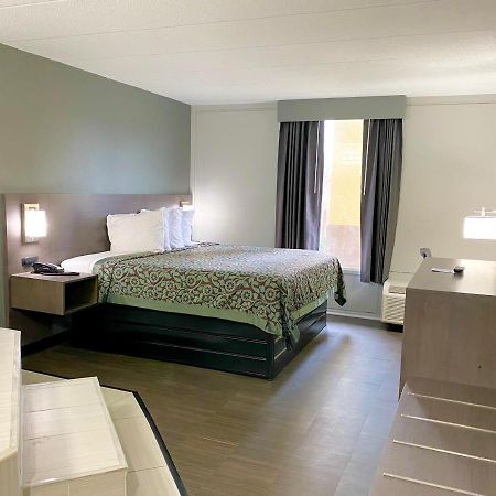 Days Inn By Wyndham Sharonville Extérieur photo