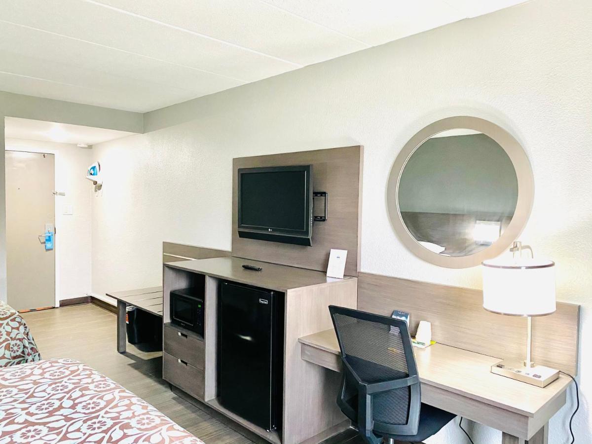 Days Inn By Wyndham Sharonville Extérieur photo