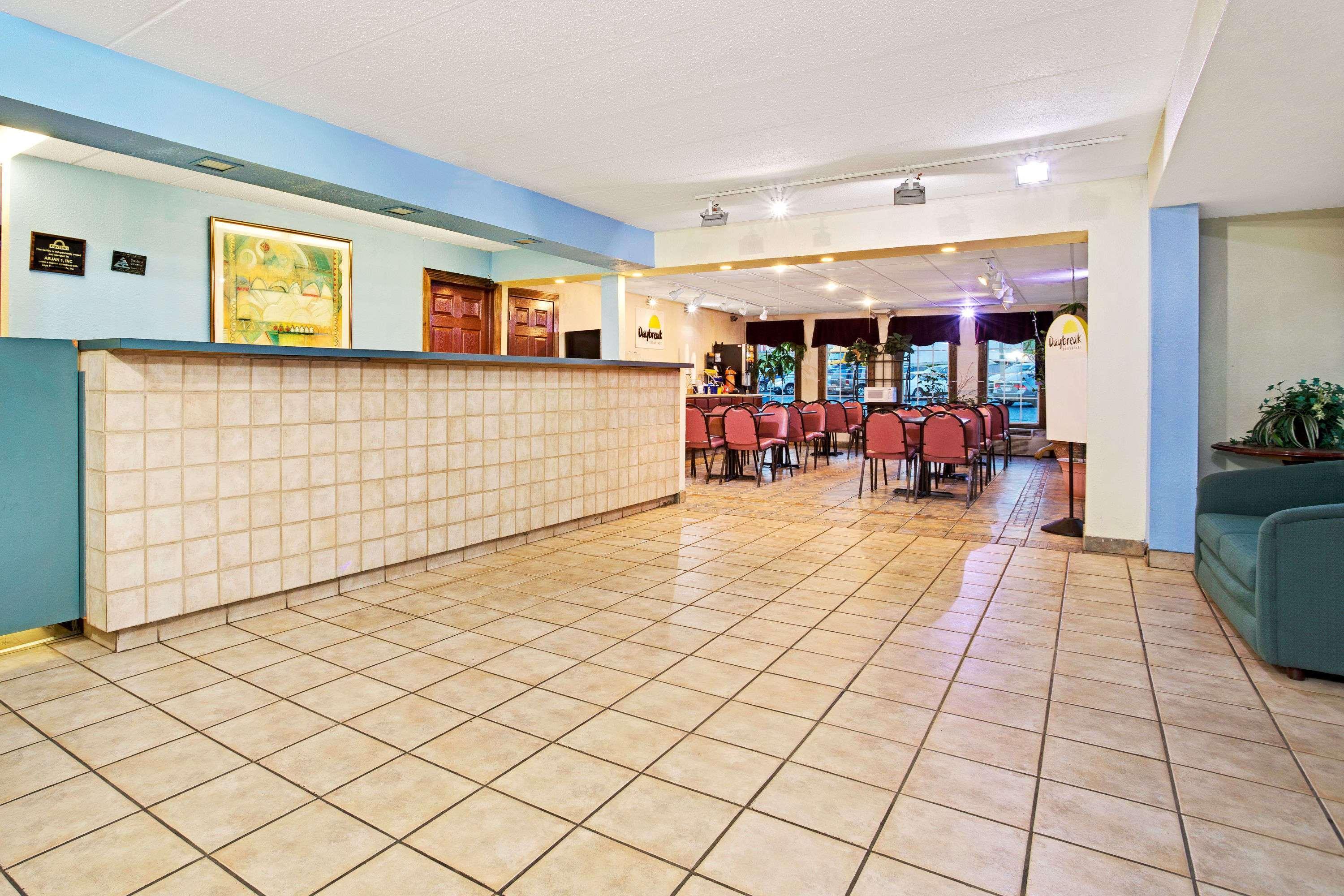 Days Inn By Wyndham Sharonville Extérieur photo