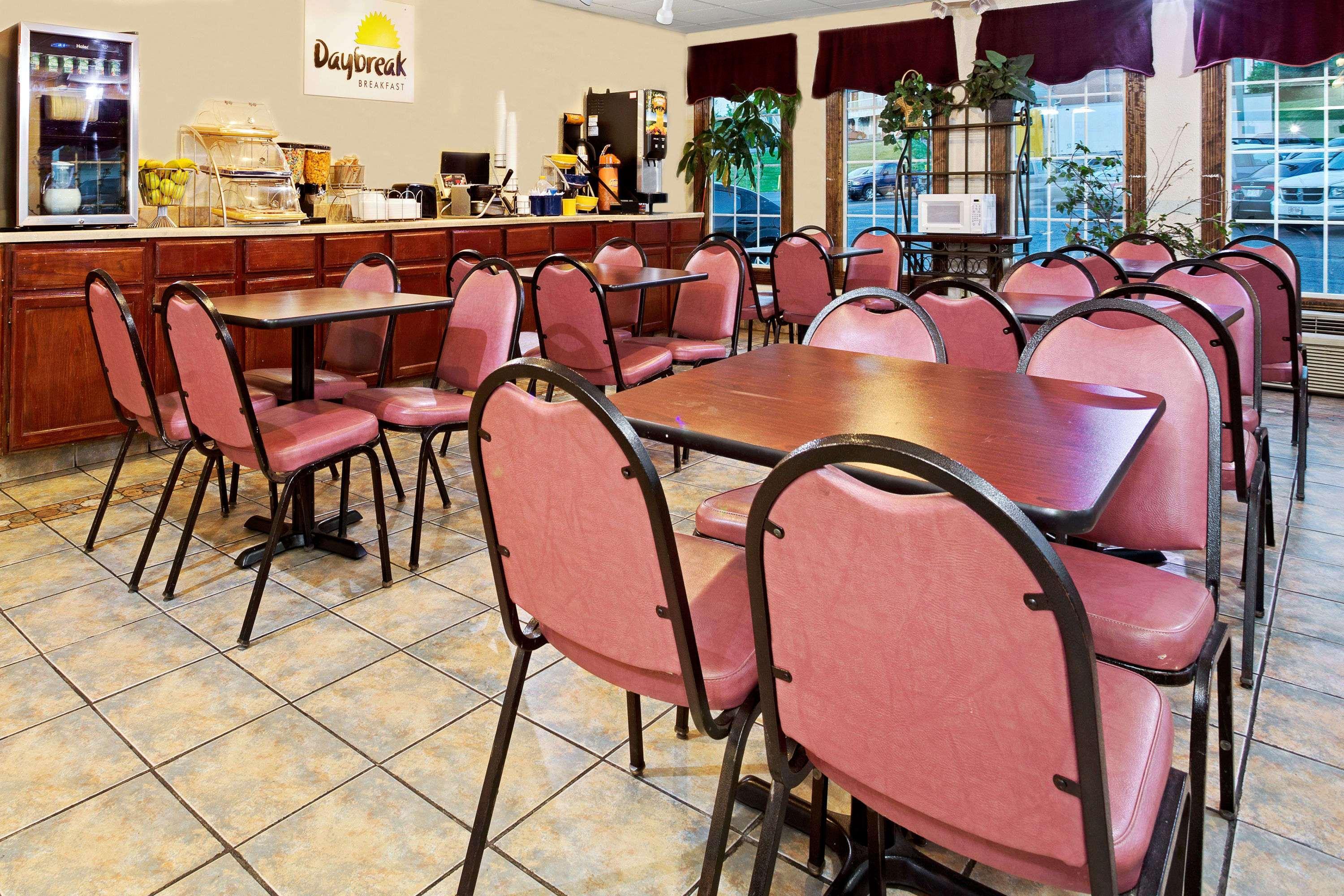 Days Inn By Wyndham Sharonville Extérieur photo