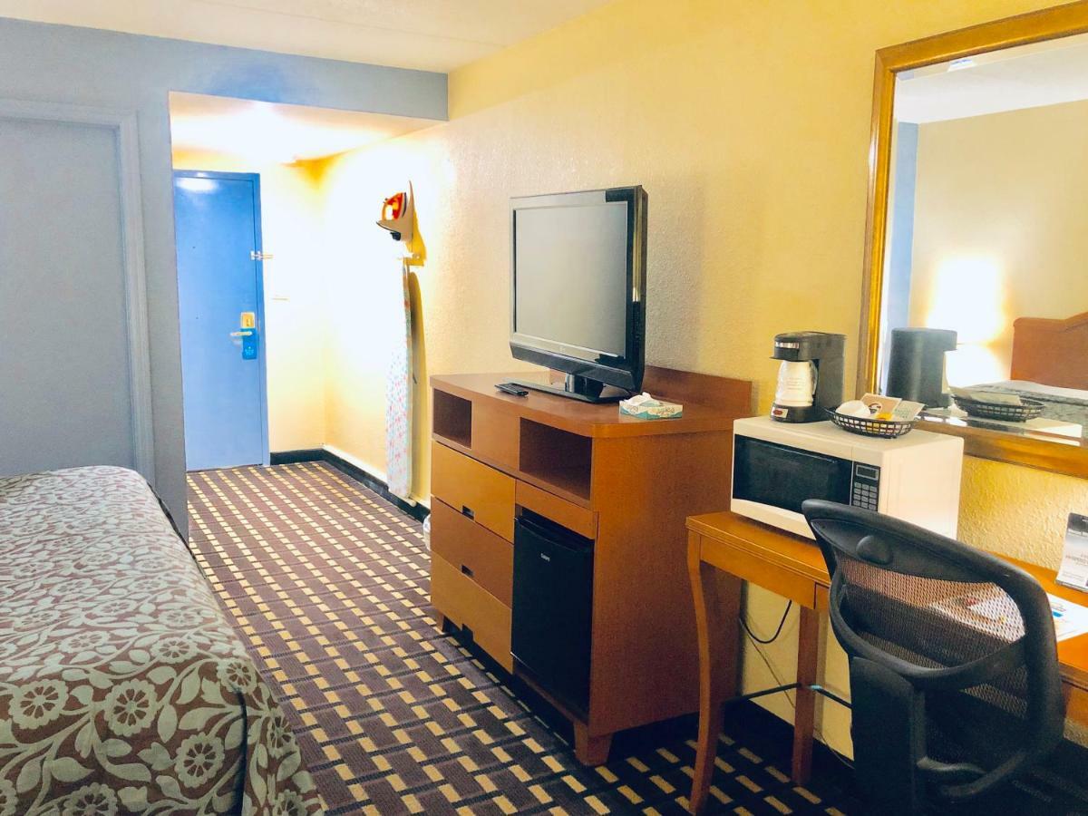 Days Inn By Wyndham Sharonville Extérieur photo